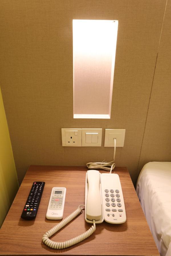 Yee Hotel Permas Jaya Johor Bahru Exterior foto
