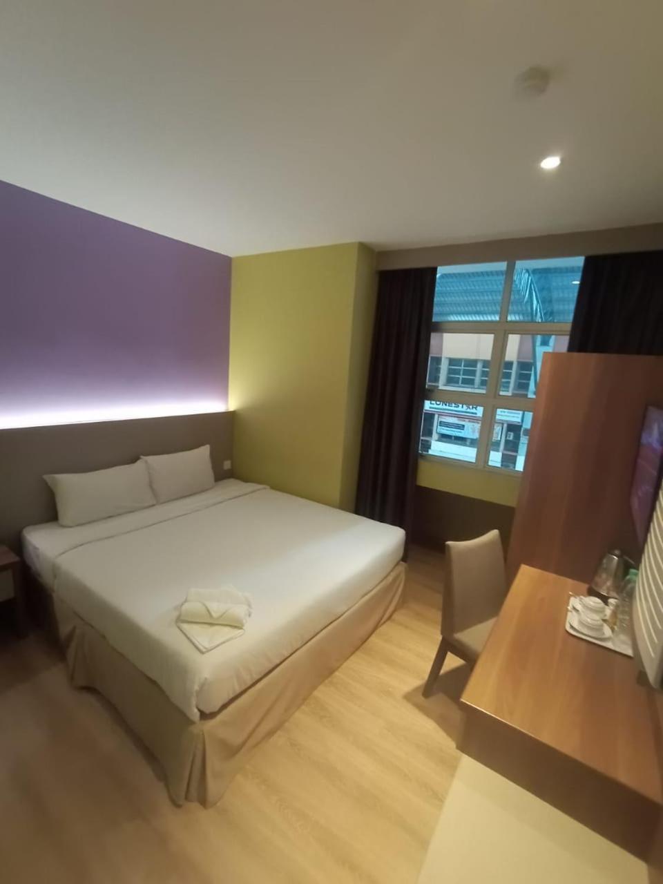 Yee Hotel Permas Jaya Johor Bahru Exterior foto